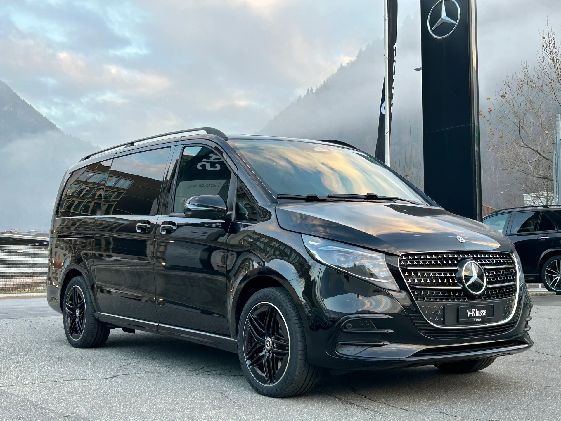 Mercedes V250